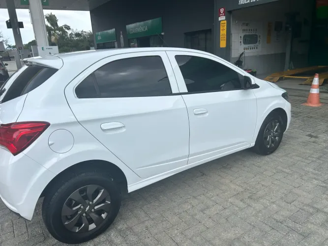 Chevrolet Onix Hatch LT 1.0 8V Flex Mec. 4P 2017