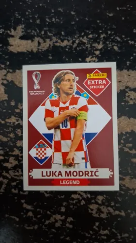 Figurinha Legend Luka Modric Bordô 2022