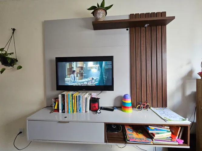 Painel de TV+ televisão Sansung 32
