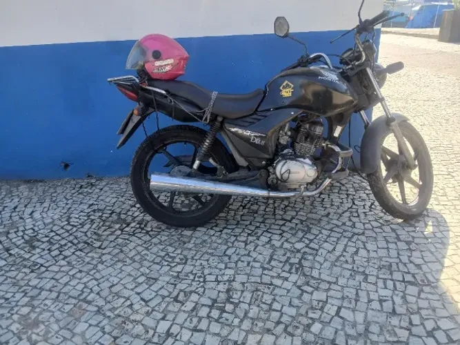 Honda fan 125es com liga leve.