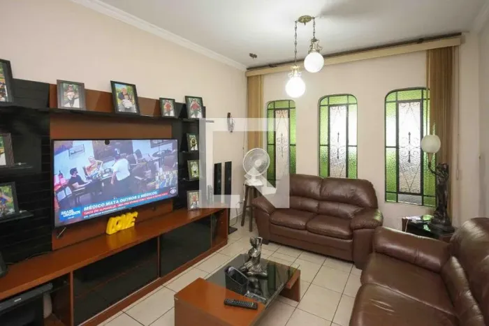 Casa à Venda - Vila Santa Clara, 3 Quartos, 150 m2