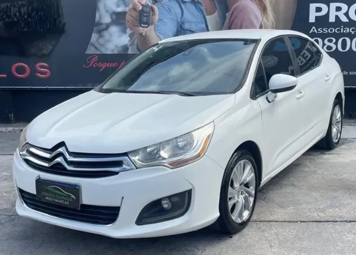 Citroen C4 Lounge Tendance 2.0 Flex 4P Mec. 2014