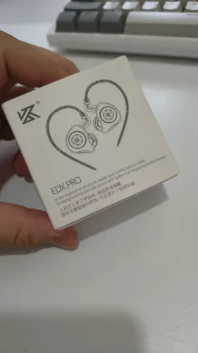 Fone Kz edx pro, cancelamento de ruido, estereo. 