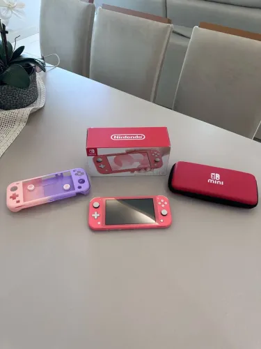Nintendo Switch Lite