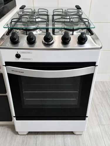 Vendo Fogão 4 bocas