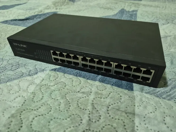 Switch TP-link 10/100Mbps