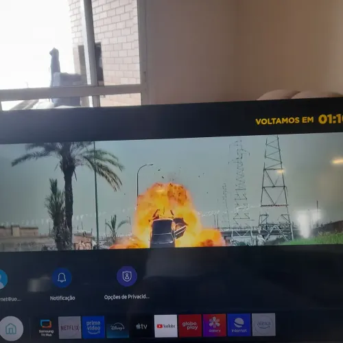 Smart TV Samsung 50" Crystal 4K UN50TU8000G - Perfeito Estado e Completa