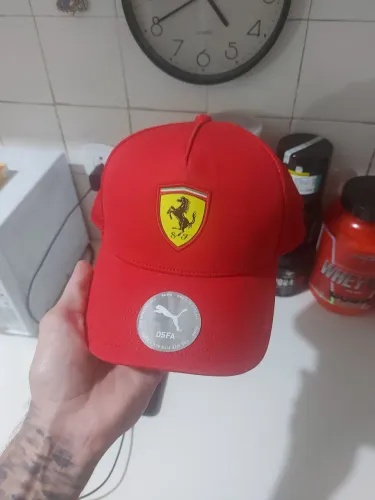 Boné Ferrari Puma