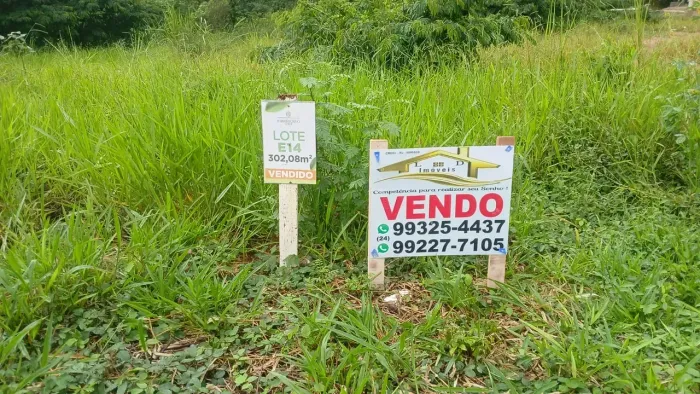 Lote plano loteamento Barreira Cravo 12xx32