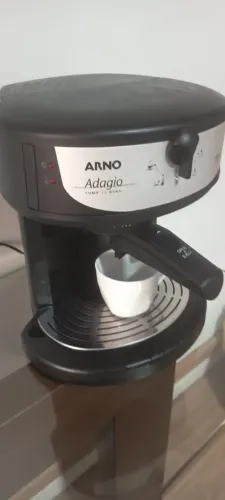 CAFETEIRA EXPRESSO ARNO ADAGIO - SEM COLHER E SEM XICARA