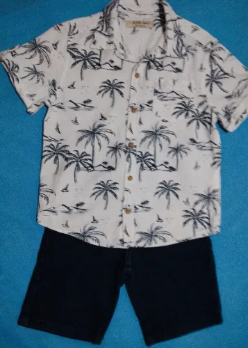 ROUPA C&A PARA MENINO - TAM. 06 ANOS