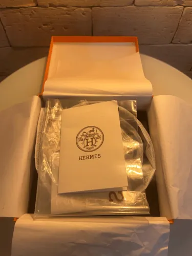 cinto hermès preto/chocolate com fivela dourada