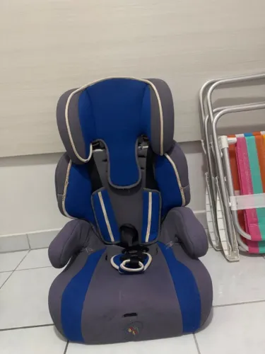 Cadeirinha usada 18kg . contato *