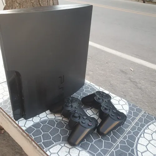 VENDO PS3 500GB 2 CONTROLES + JOGOS MÍDIA FÍSICA
