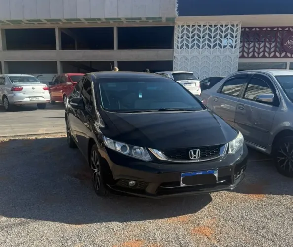 Honda Civic Sedan LXR 2.0 Flexone 16V Aut. 4P 2016