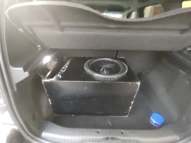 Subwoofer 15 polegadas bicho papao 2000 RMS 