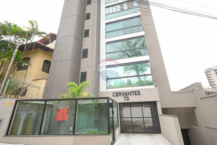 Locação - Apartamento 2 suítes, com 2 vagas e 1 por andar - Bom Pastor - Juiz de Fora - MG