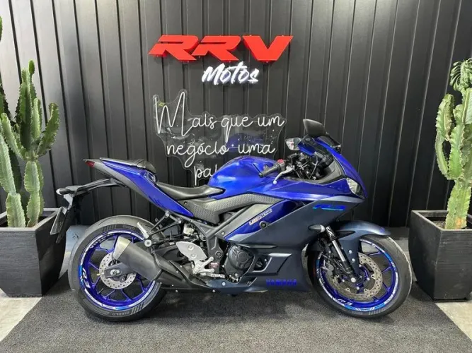 YAMAHA YZF R3 ABS 2024