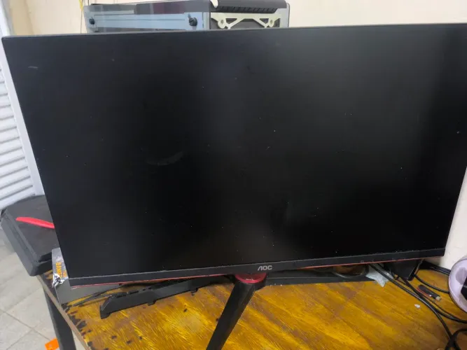 Monitor AOC 27 144 hz