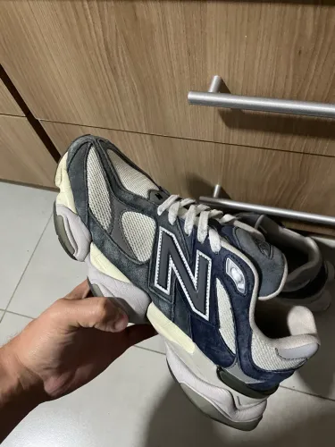 NEW BALANCE 9060