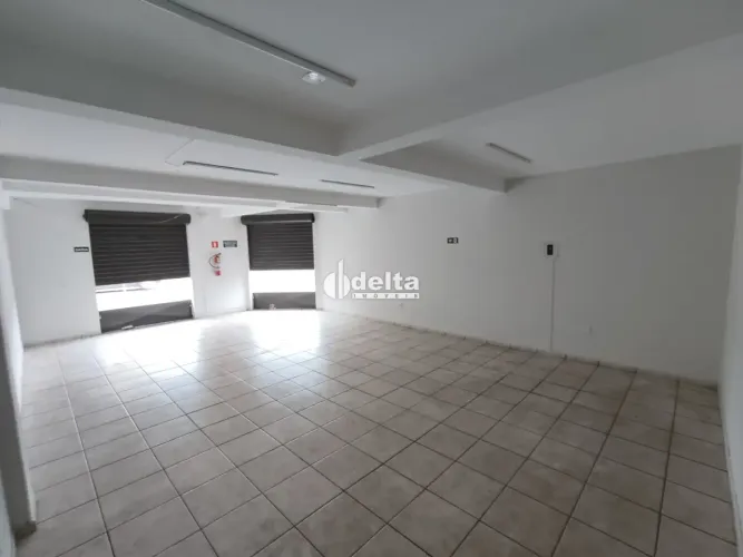 Loja disponível para locação Bairro Tubalina Uberlândia-MG.