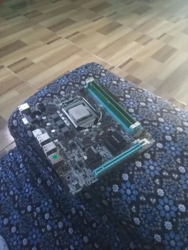 Placa mãe 1155+16 GB cpu i53470