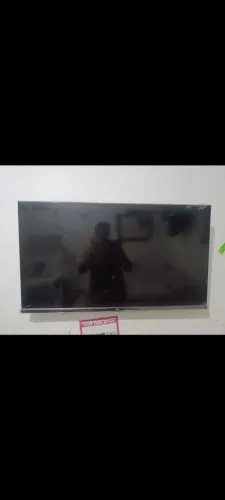 Tv smart 43 polegadas com defeito