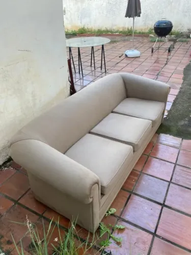 Sofá 3 Lugares Estilo Retrô / Curvo - 2,05 m