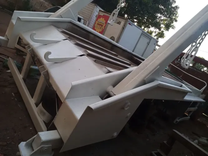 Poliguindaste duplo Implemento