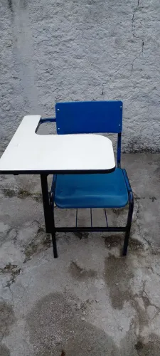 Cadeira universitária 