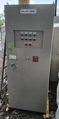Painel Elétrico de Comando Auxiliar (Auxiliary Cabinet)