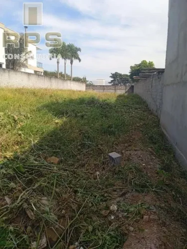 Terreno a venda com 744,83 m2 em Atibaia , terreno plano pronto para construir em Atibaia