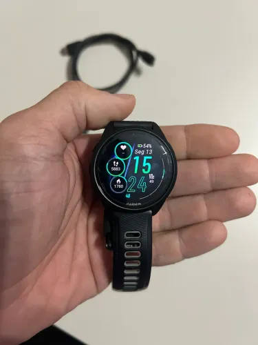 Smartwatch Garmin Forerunner 165 music