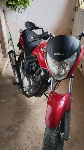 Vende-se Titan 150