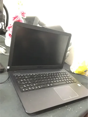 Notebook ASUS X543MA 4 DE RAM 120GB
