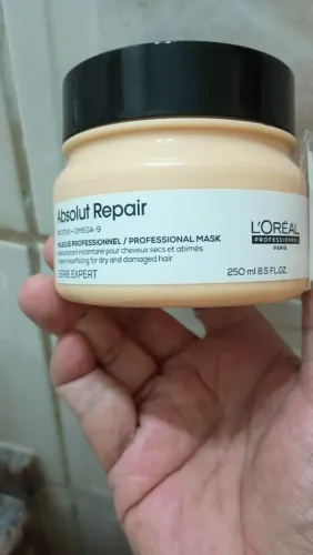 Máscara L'Oréal profissional Absolut nova com preço ótimo