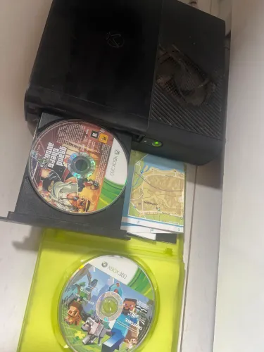 Xbox 360 super slim 500gb