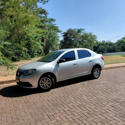 Renault Logan Authentique Hi-flex 1.0 16V 4P 2014