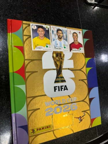 album completo + figurinhas 2018