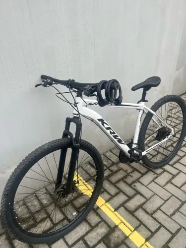 Bicicleta zera (6 meses de uso)