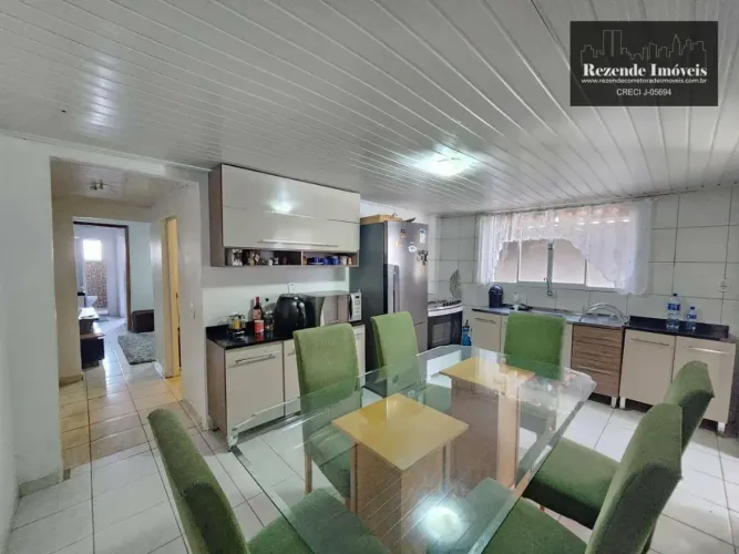 Casa AVERBADA com 2 dormitórios à venda, 72 m² por R$ 489.000 - Fazendinha - Curitiba/PR