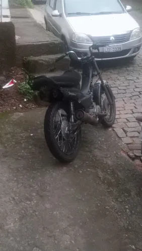 Vendo moto 100cc
