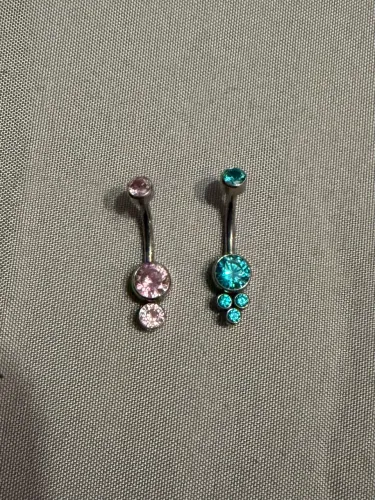 Kit de piercings banana bell com zircônias 