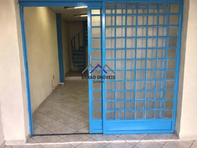 Excelente Salão Comercial c/ casa/Sobrado - 173 m² terreno e 99 m² área contruída disponív