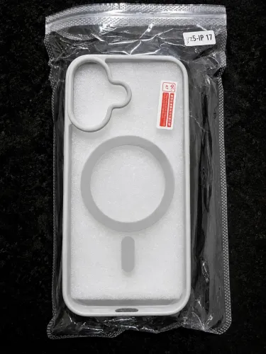 Capinha iPhone 17 normal