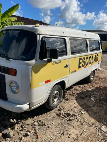 Volkswagen Kombi Lotação 1.4 MI Total Flex 8V 2014