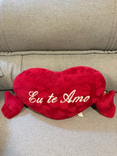 Almofada Pelúcia Coração 