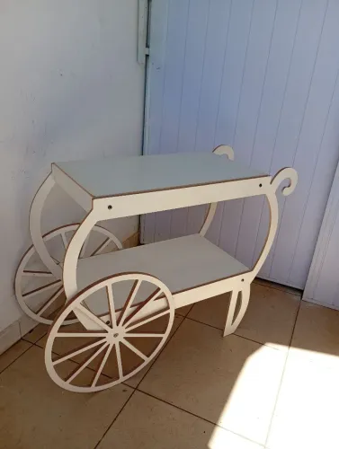 Vende-se Carrinho de MDF branco 