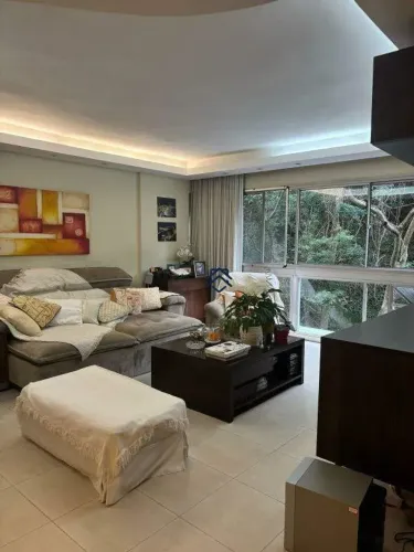Apartamento à venda, 3 quartos, 1 suíte, 1 vaga, Lagoa - Rio de Janeiro/RJ