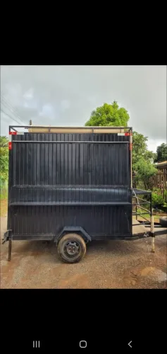 Carretinha trailer pouco usada.